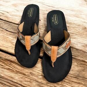 COACH Flip Flops Size 6